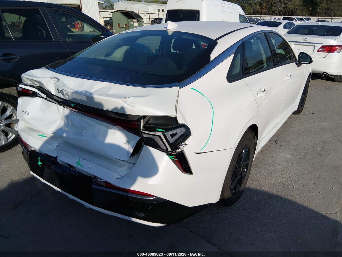 2026 KIA K5 LXS FWD — снимка 4