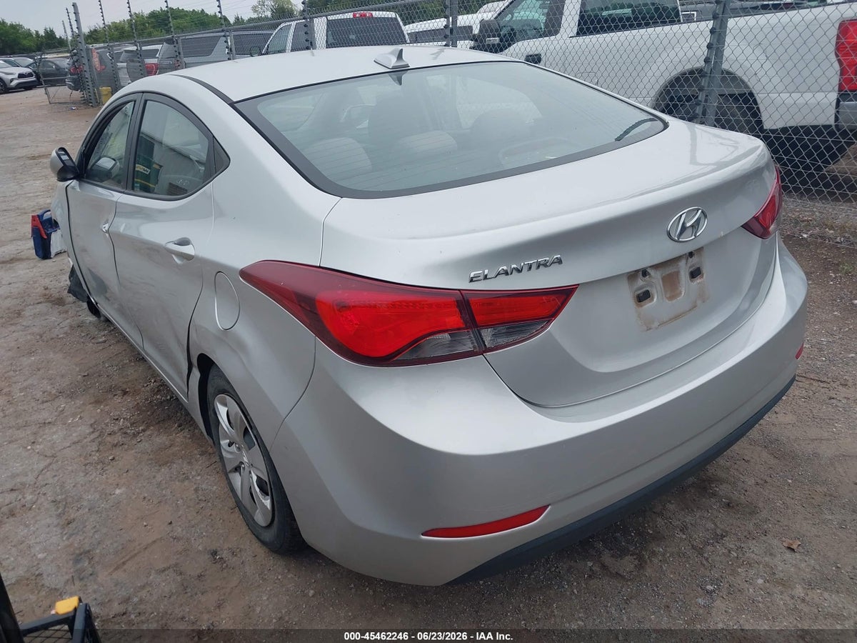 2016 HYUNDAI ELANTRA SE — снимка 3