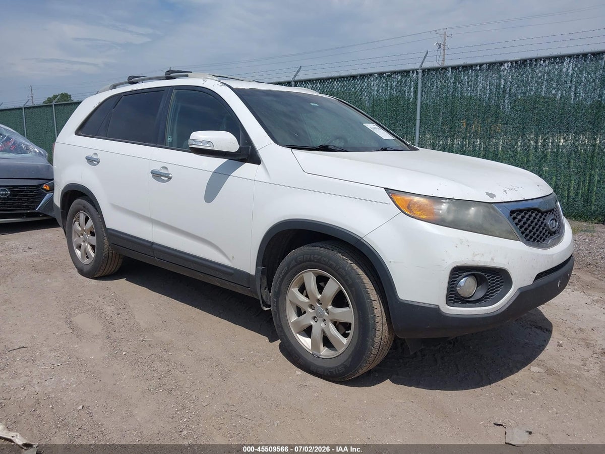 2012 KIA SORENTO LX