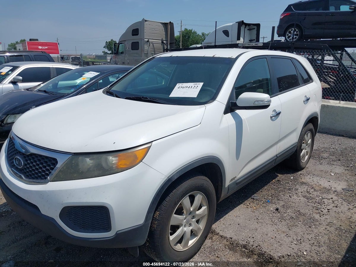 2011 KIA SORENTO LX — снимка 2