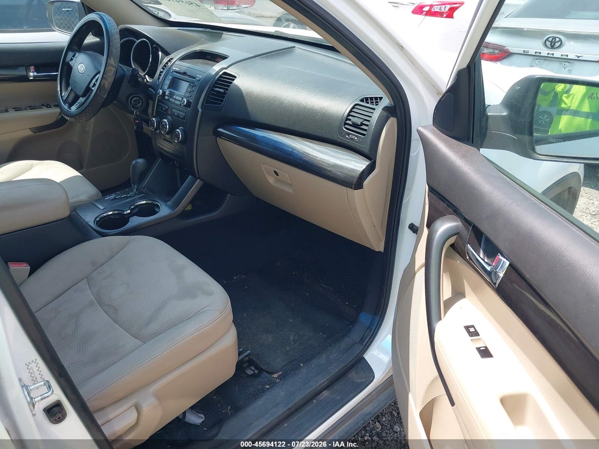 2011 KIA SORENTO LX — снимка 5