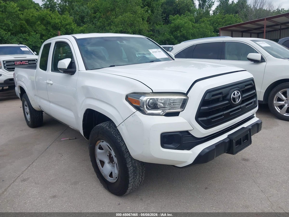 2017 TOYOTA TACOMA SR