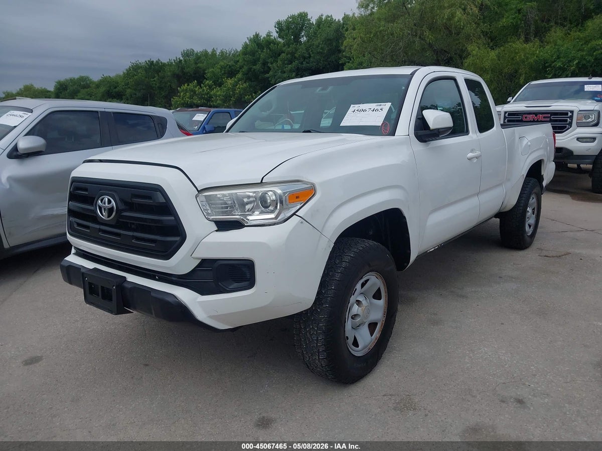 2017 TOYOTA TACOMA SR — снимка 2