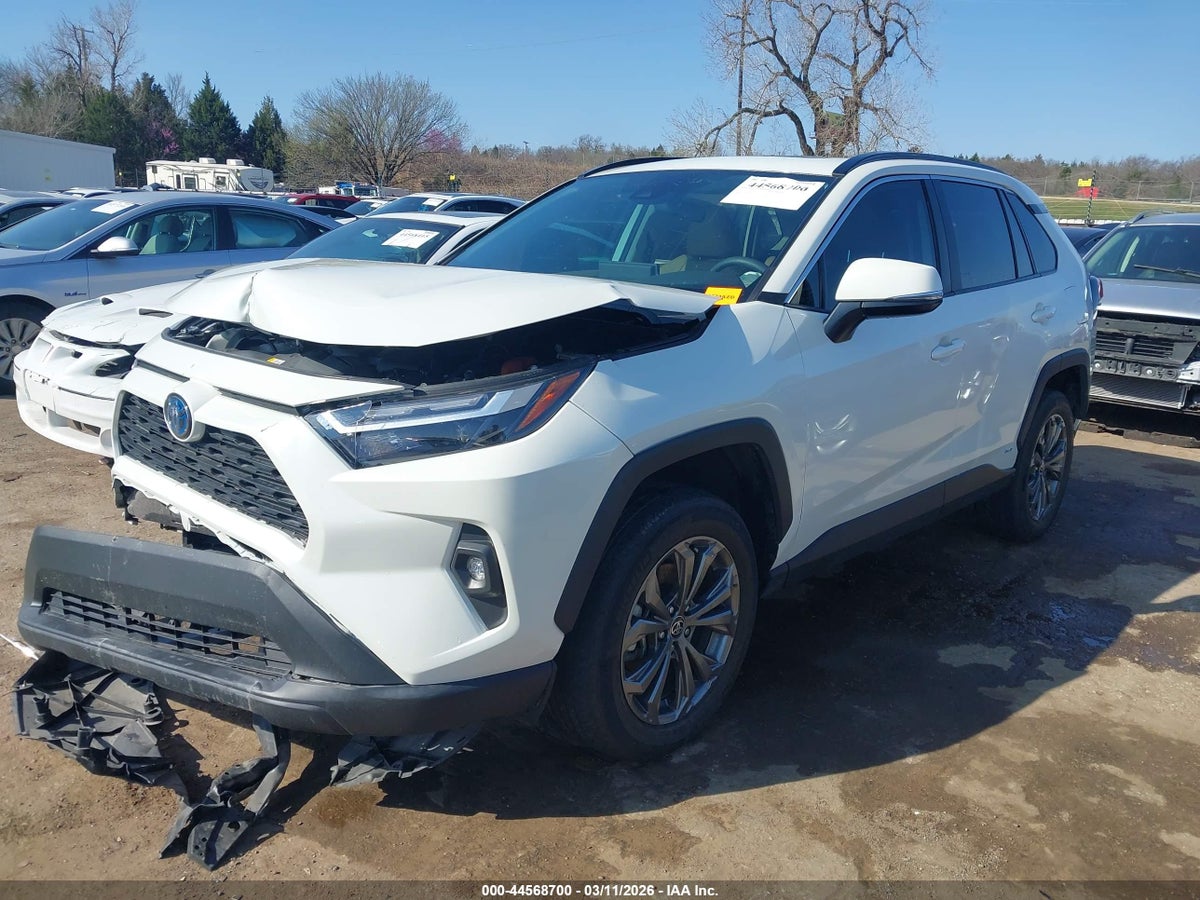 2022 TOYOTA RAV4 HYBRID XLE PREMIUM — снимка 2