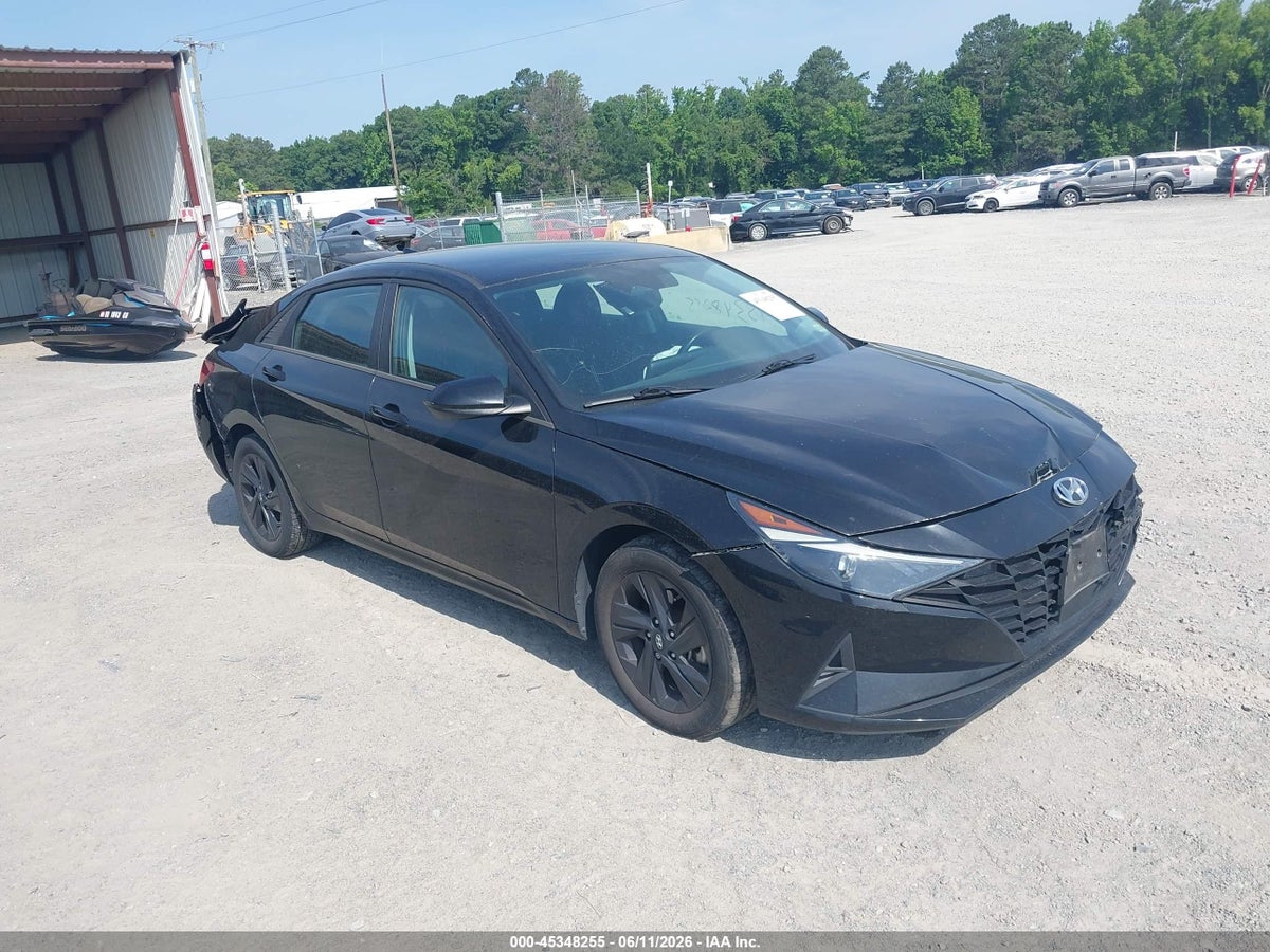 2022 HYUNDAI ELANTRA SEL