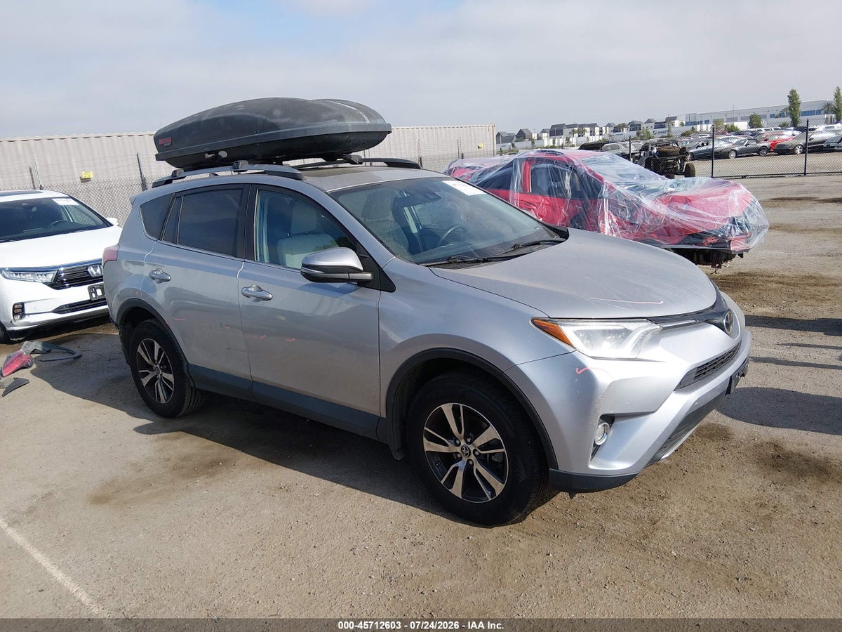 2017 TOYOTA RAV4 XLE