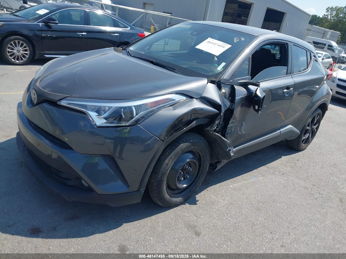 2018 TOYOTA C-HR XLE PREMIUM — снимка 2