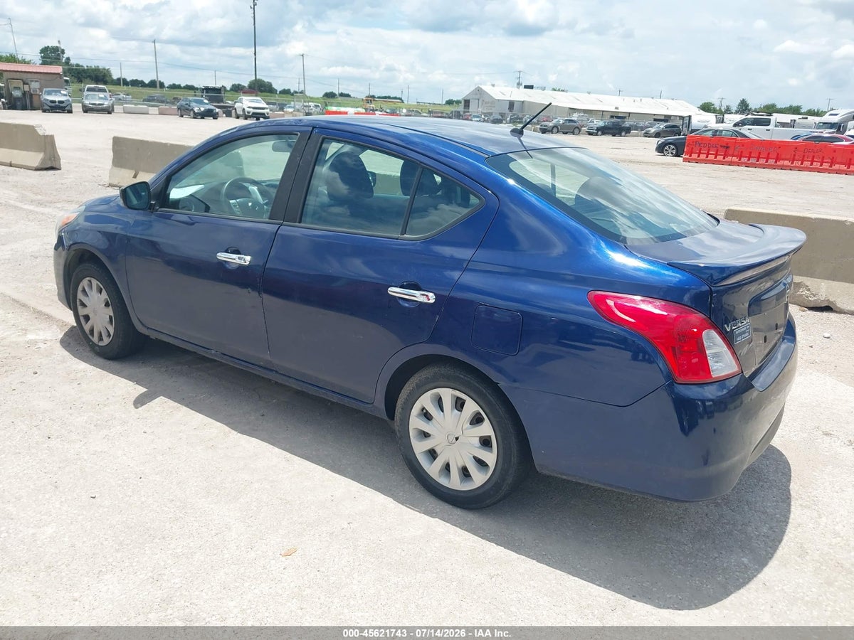 2018 NISSAN VERSA 1.6 SV — снимка 3