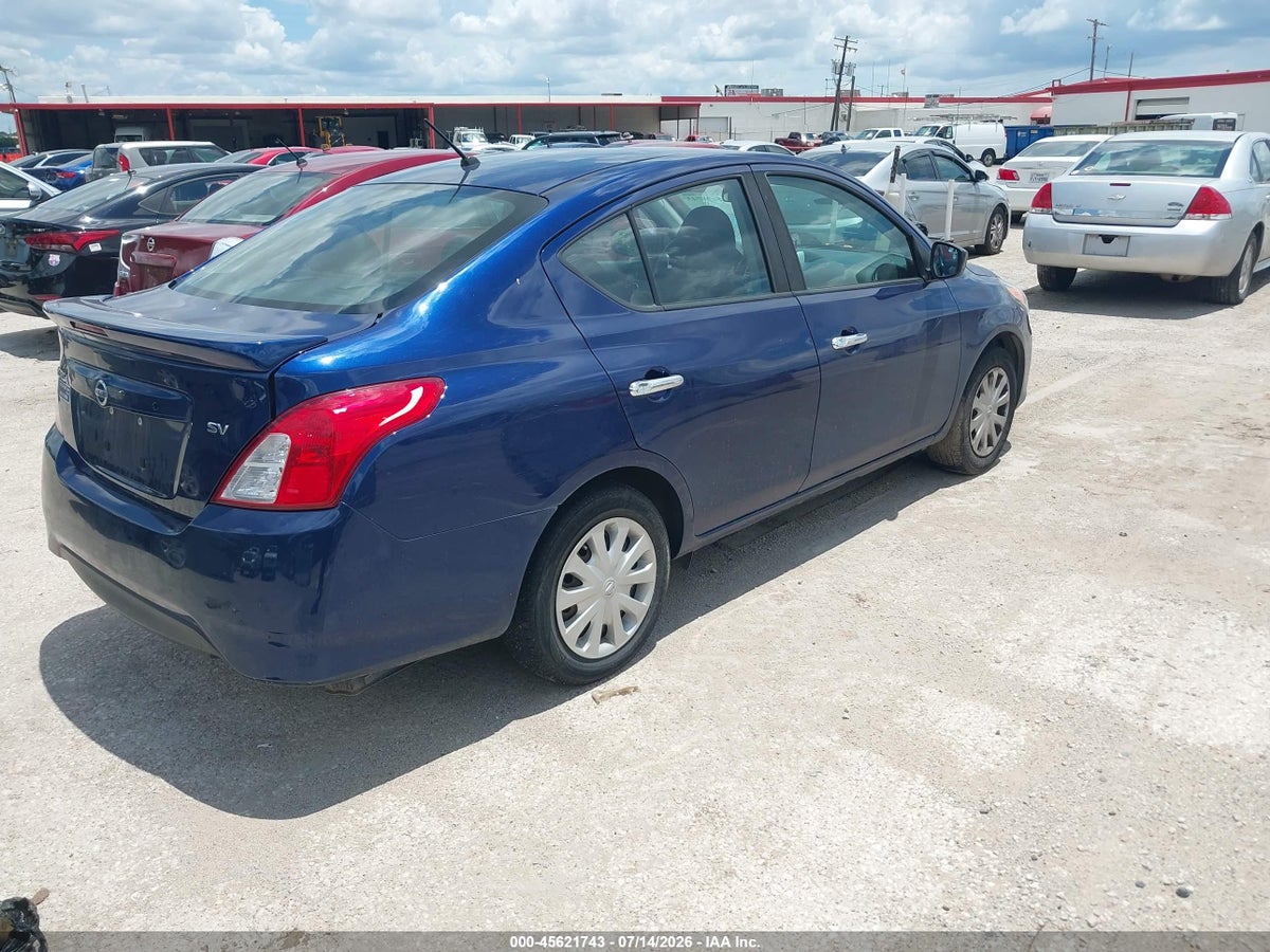 2018 NISSAN VERSA 1.6 SV — снимка 4