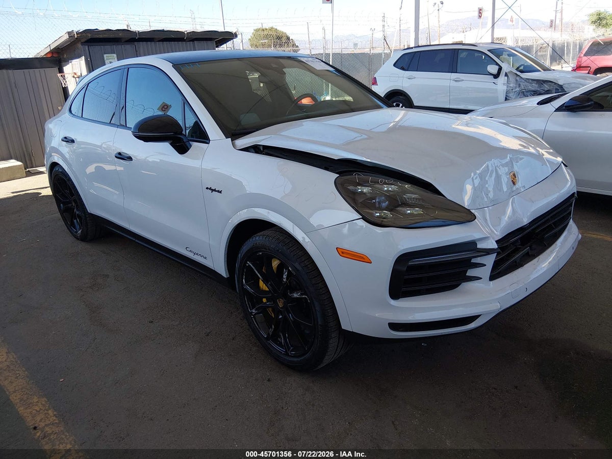 2021 PORSCHE CAYENNE E-HYBRID COUPE