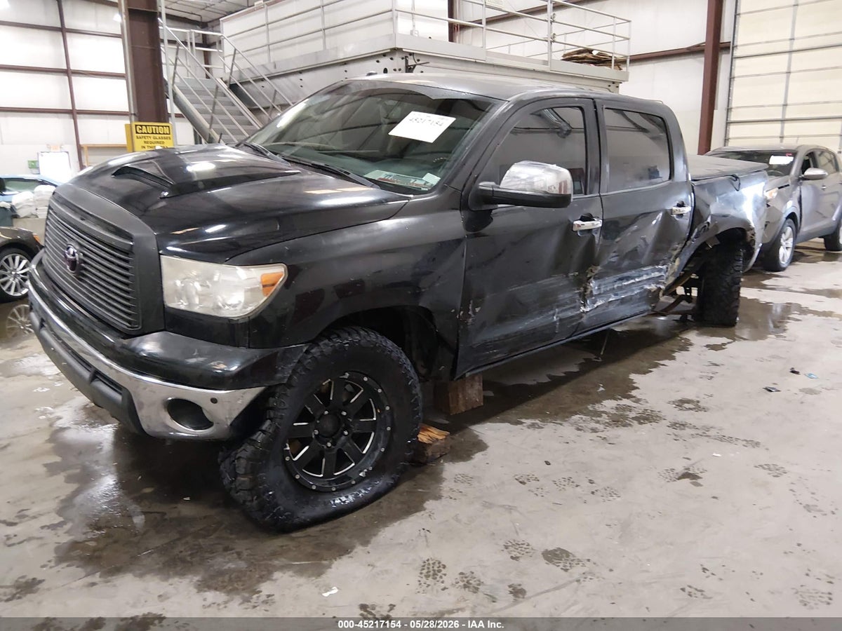 2012 TOYOTA TUNDRA CREWMAX LIMITED — снимка 2