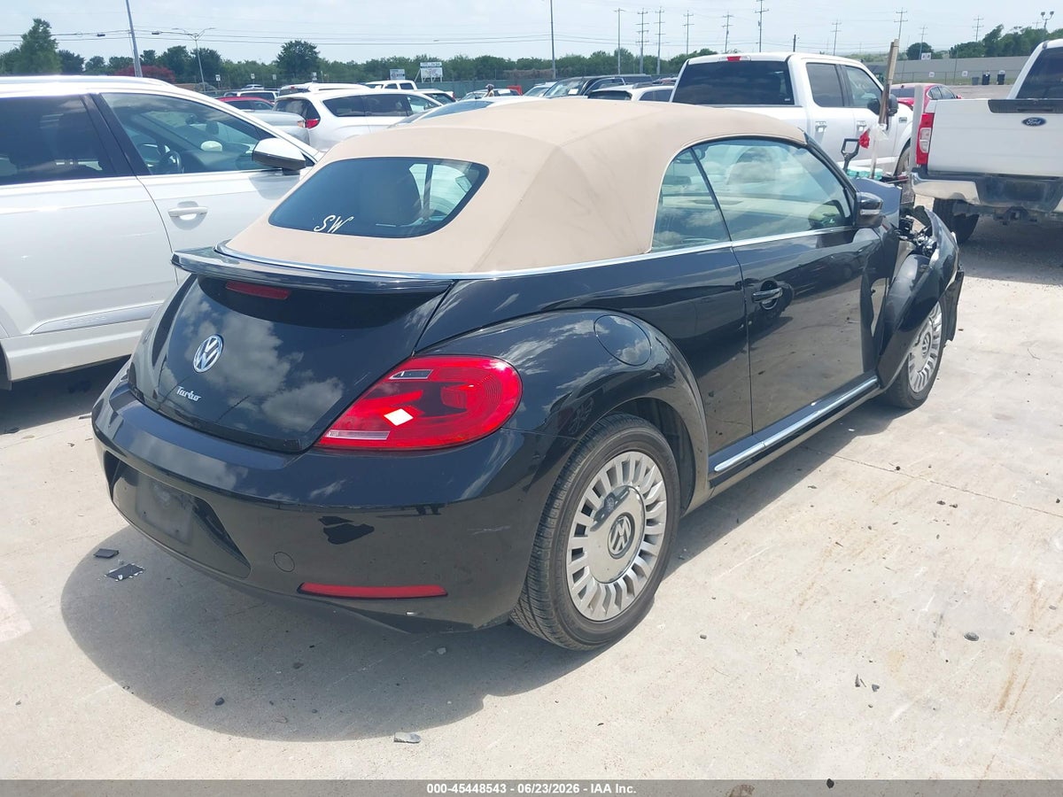 2016 VOLKSWAGEN BEETLE 1.8T S — снимка 4