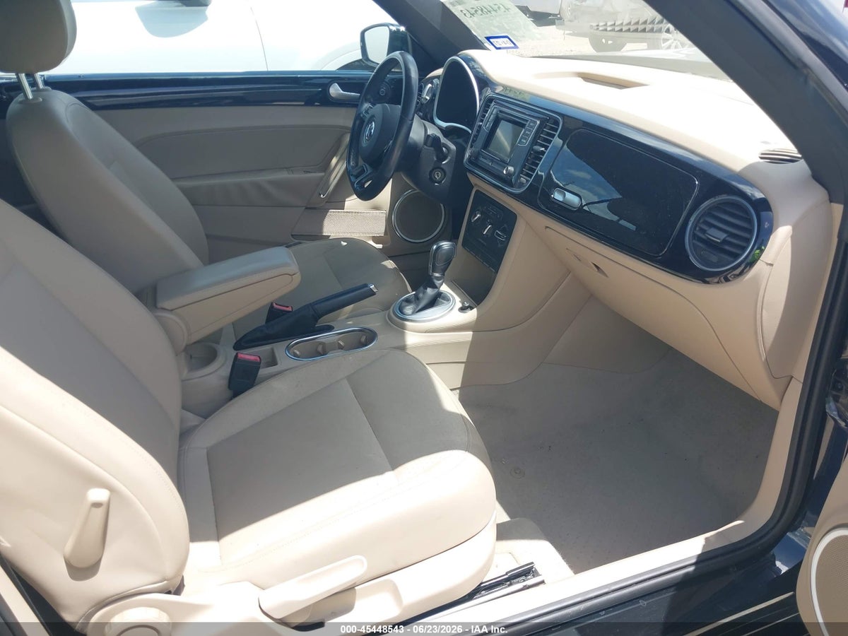 2016 VOLKSWAGEN BEETLE 1.8T S — снимка 5