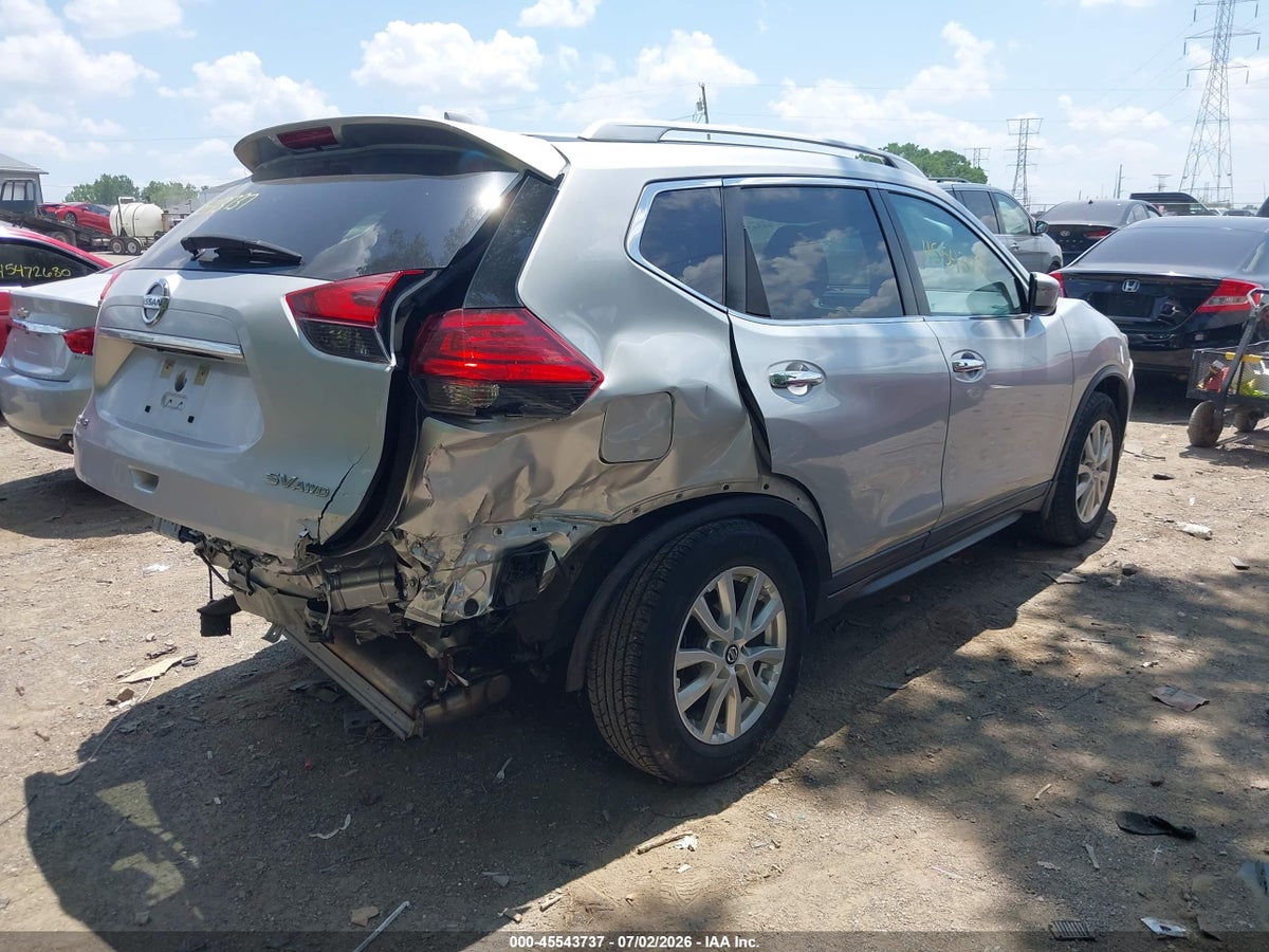 2017 NISSAN ROGUE SV — снимка 4