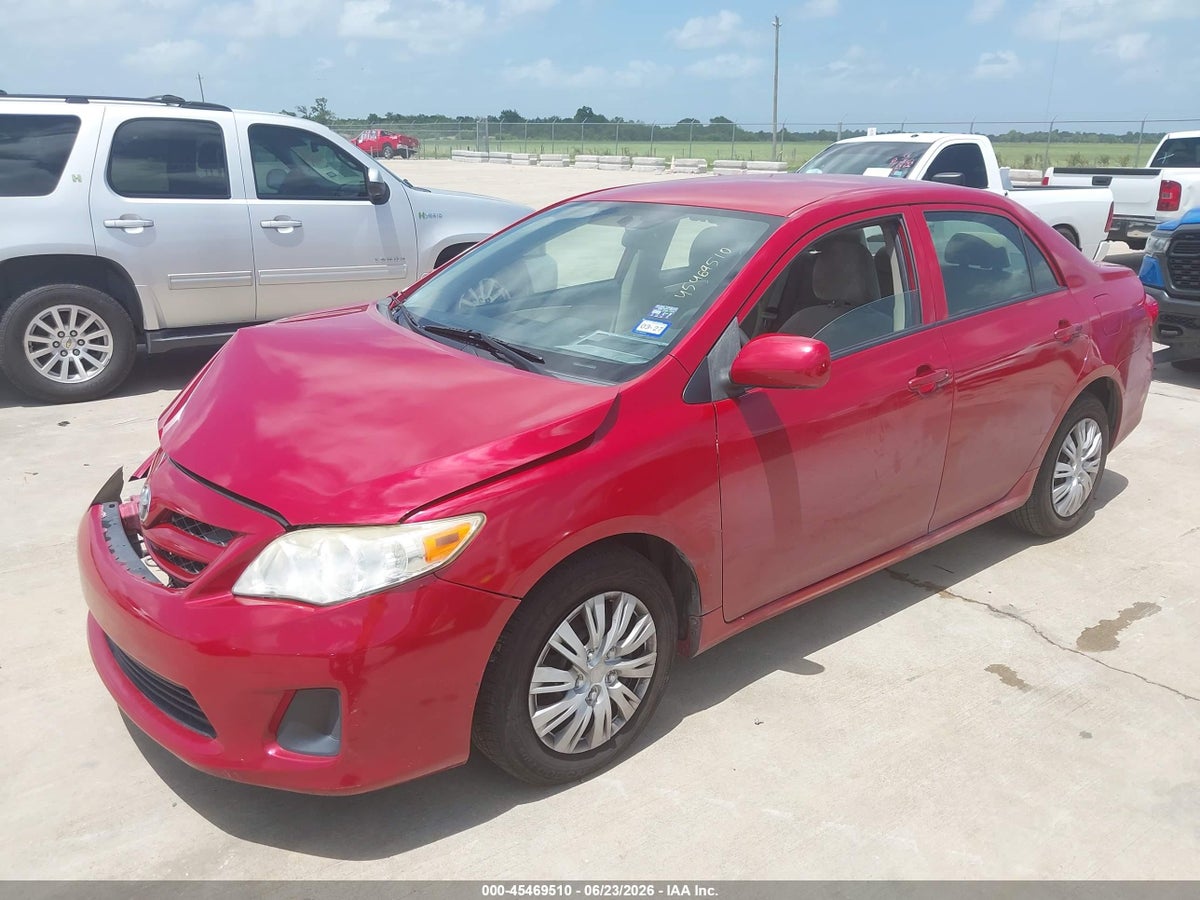 2013 TOYOTA COROLLA L — снимка 2
