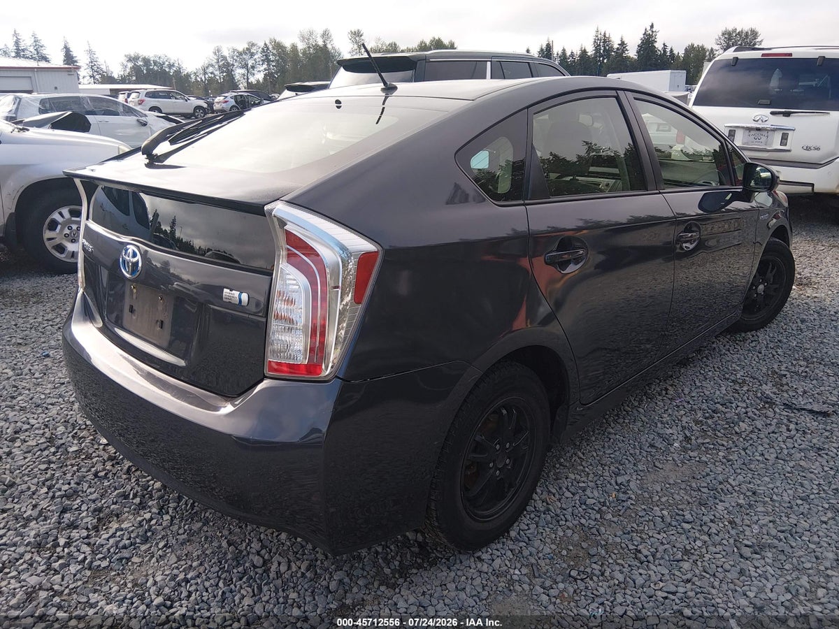 2015 TOYOTA PRIUS TWO — снимка 4