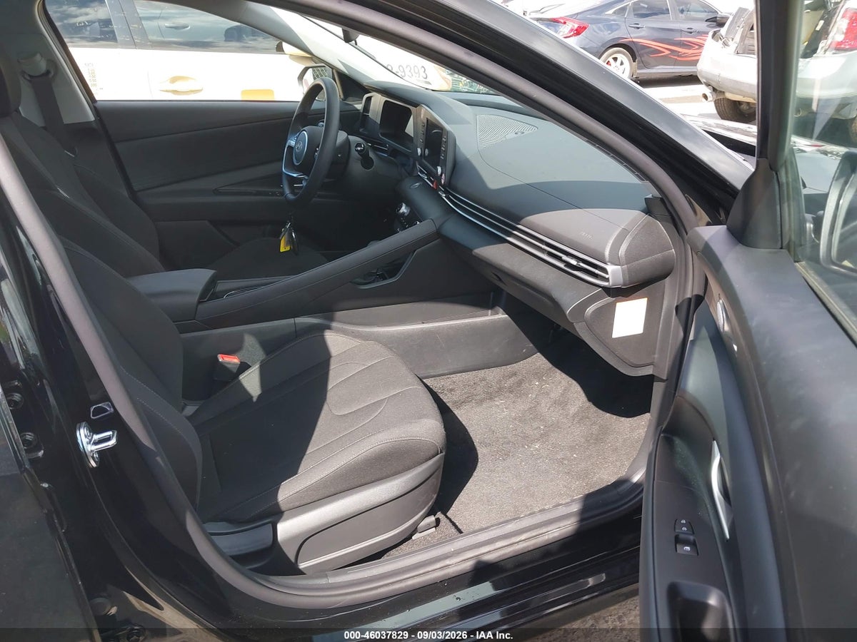2026 HYUNDAI ELANTRA HYBRID BLUE — снимка 5