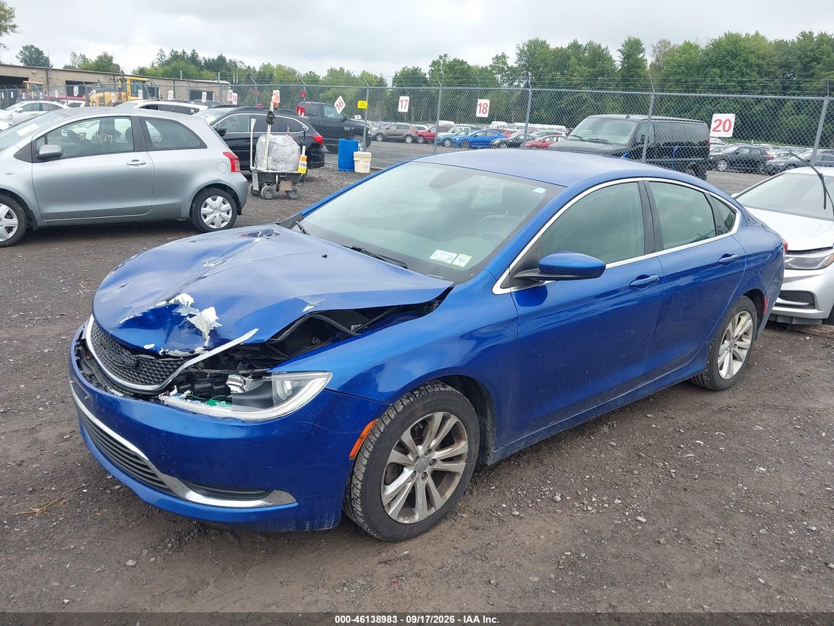 2017 CHRYSLER 200 LIMITED PLATINUM — photo 2