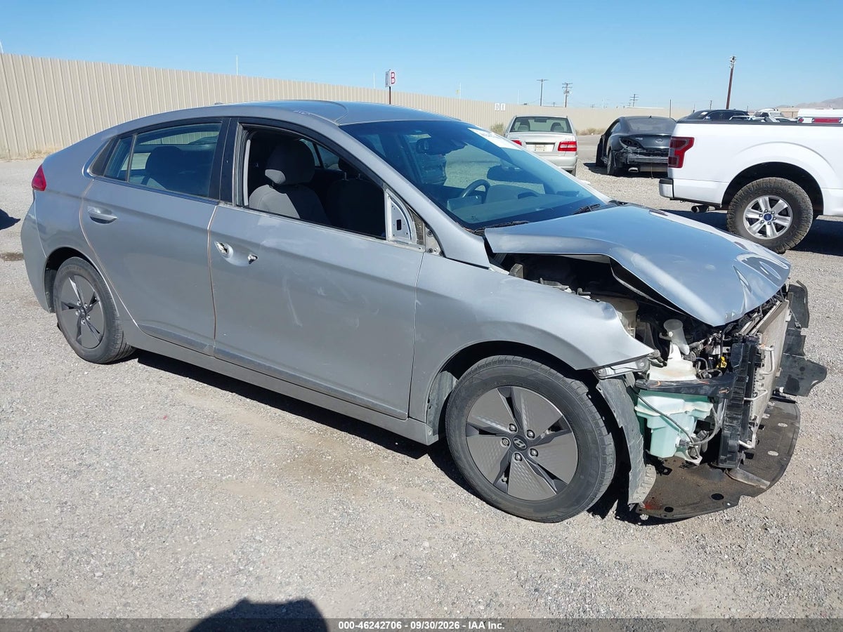 2022 HYUNDAI IONIQ HYBRID SE