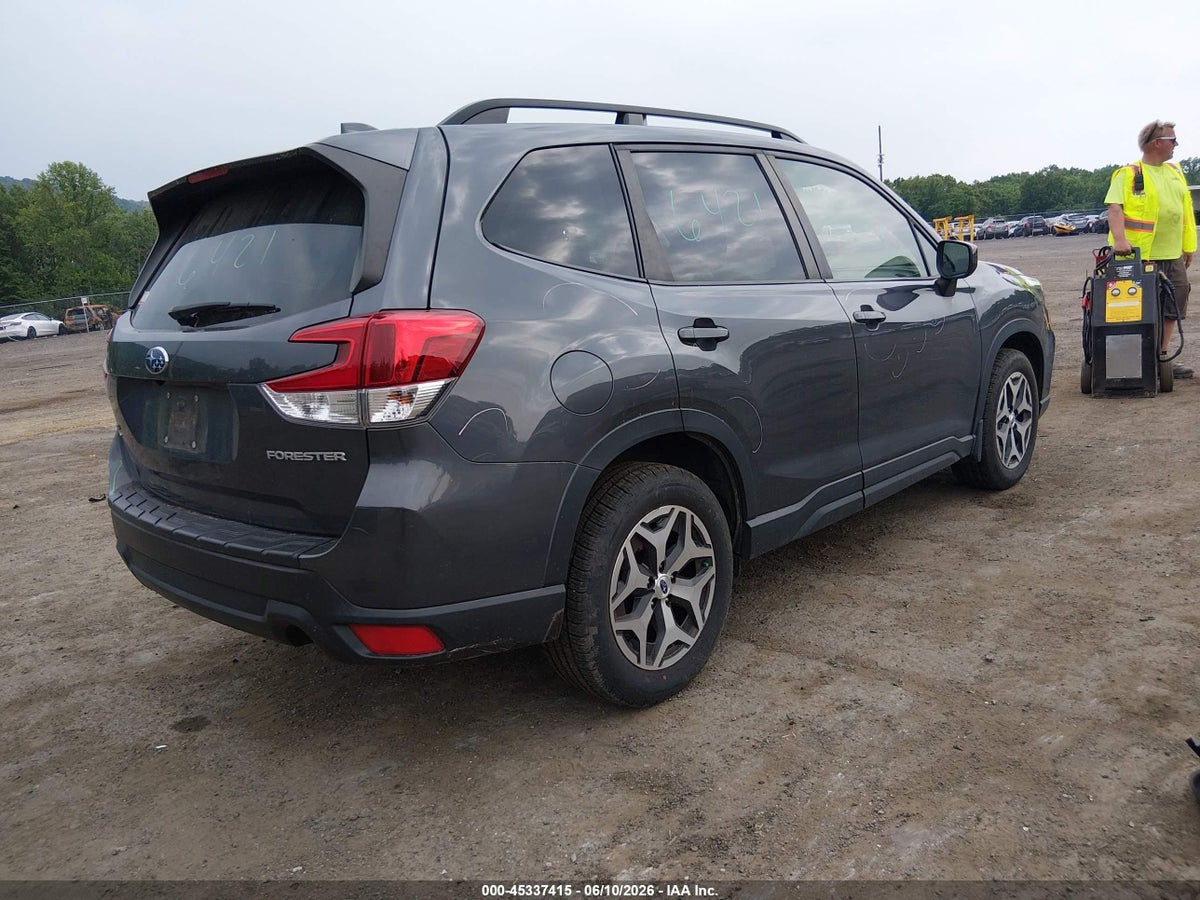 2021 SUBARU FORESTER PREMIUM — снимка 4