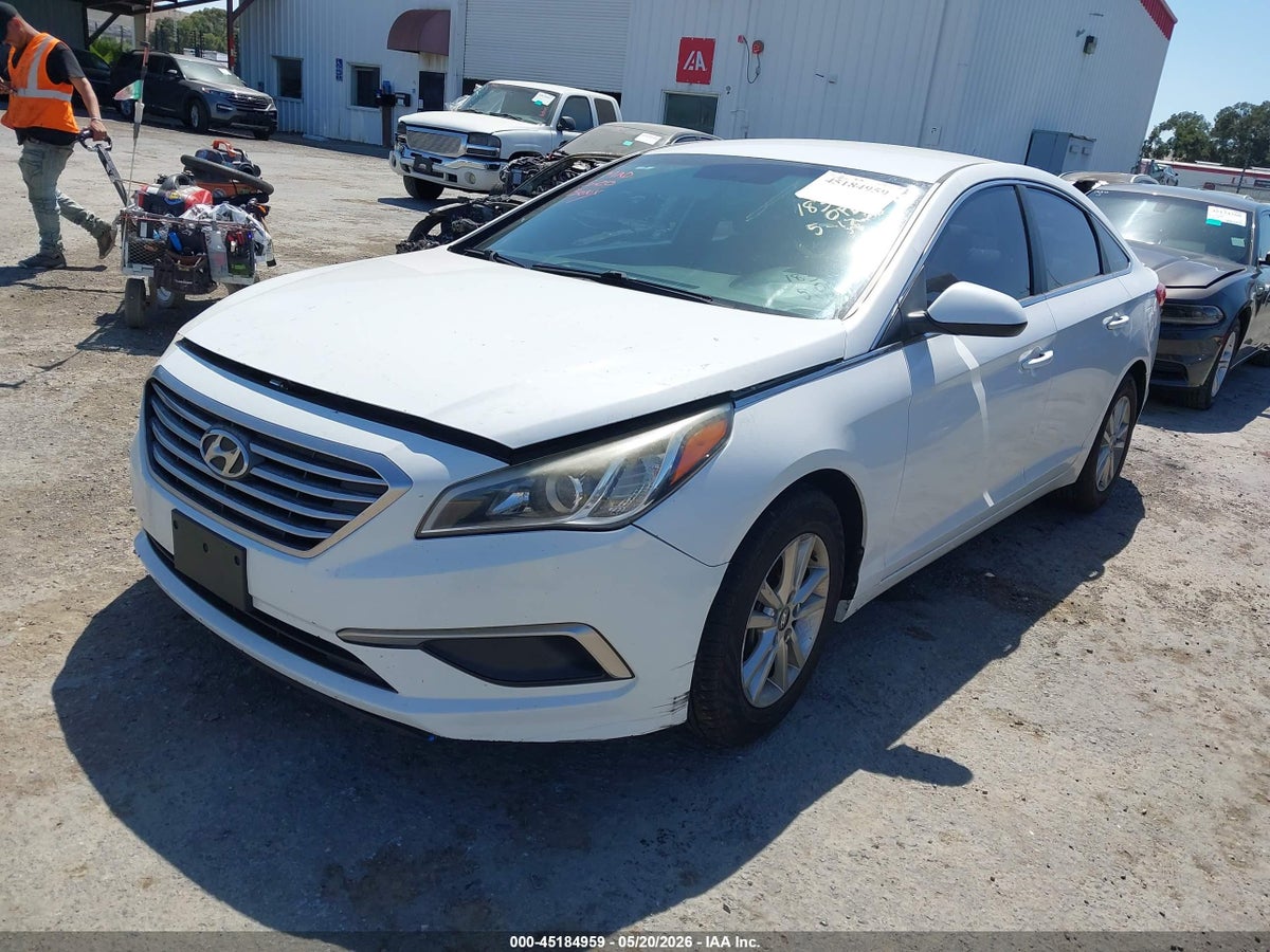 2016 HYUNDAI SONATA SE — снимка 2