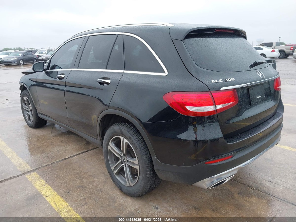 2019 MERCEDES-BENZ GLC 300 — снимка 3