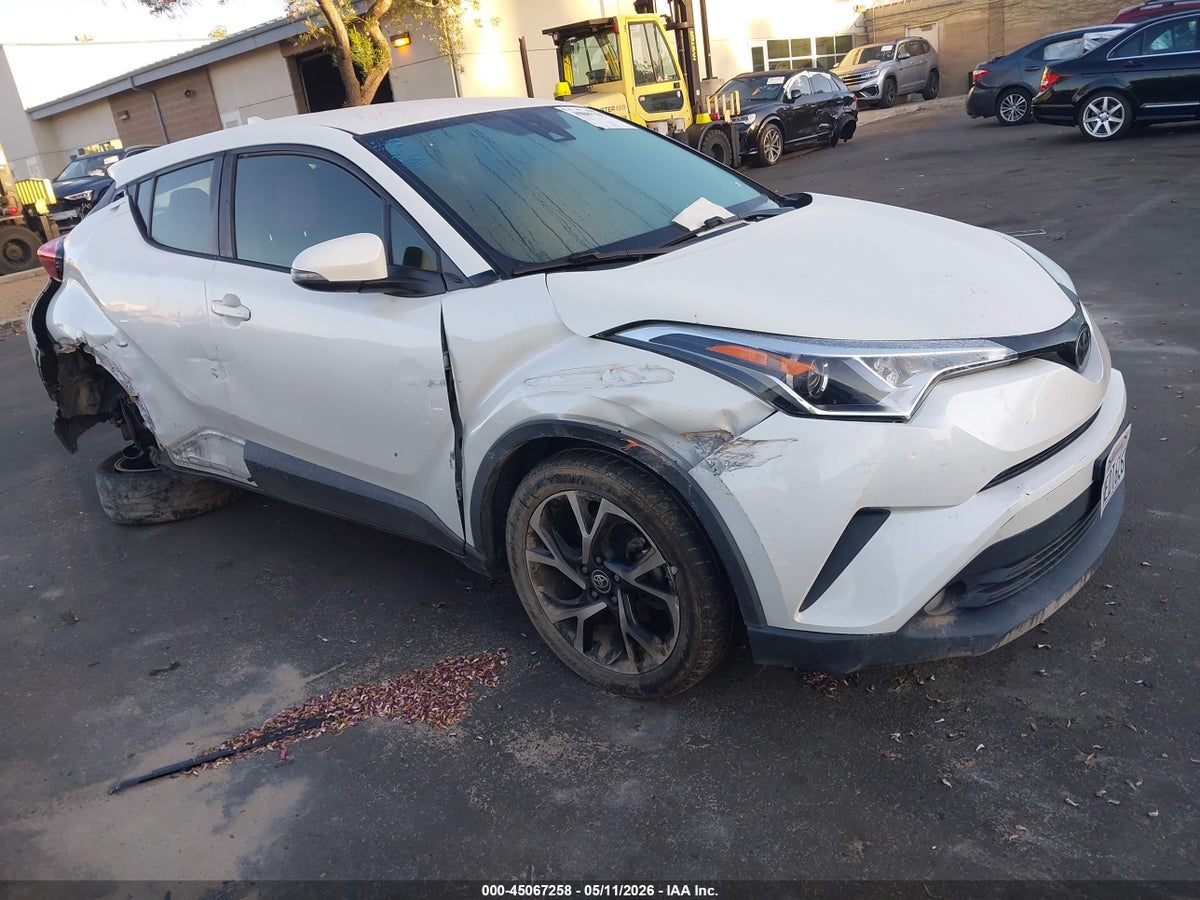 2018 TOYOTA C-HR XLE PREMIUM