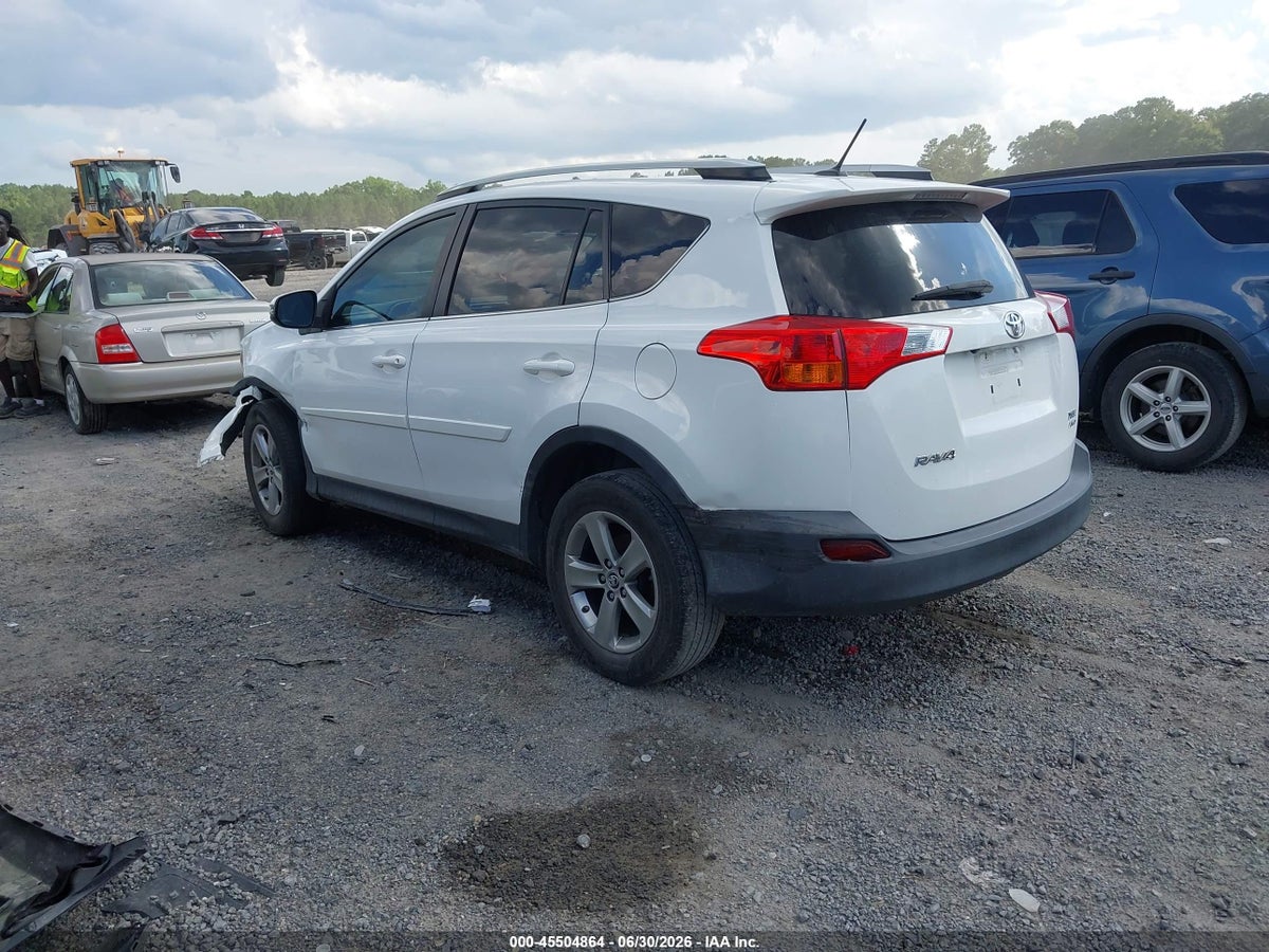 2015 TOYOTA RAV4 XLE — снимка 3