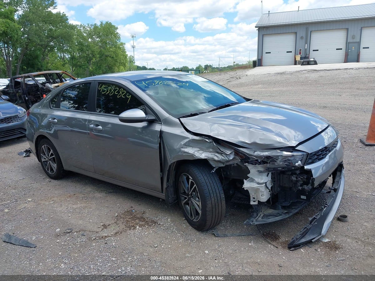 2024 KIA FORTE LXS