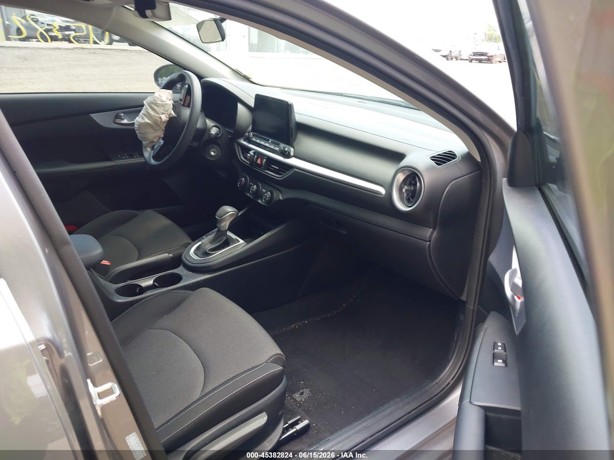 2024 KIA FORTE LXS — снимка 5