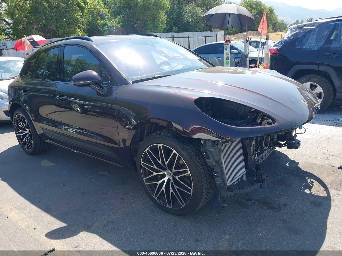 2024 PORSCHE MACAN S