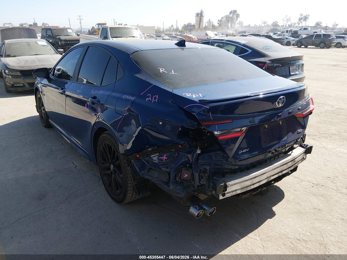 2025 TOYOTA CAMRY SE — снимка 3