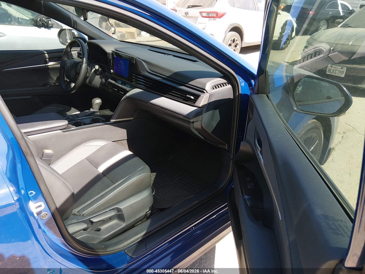 2025 TOYOTA CAMRY SE — снимка 5