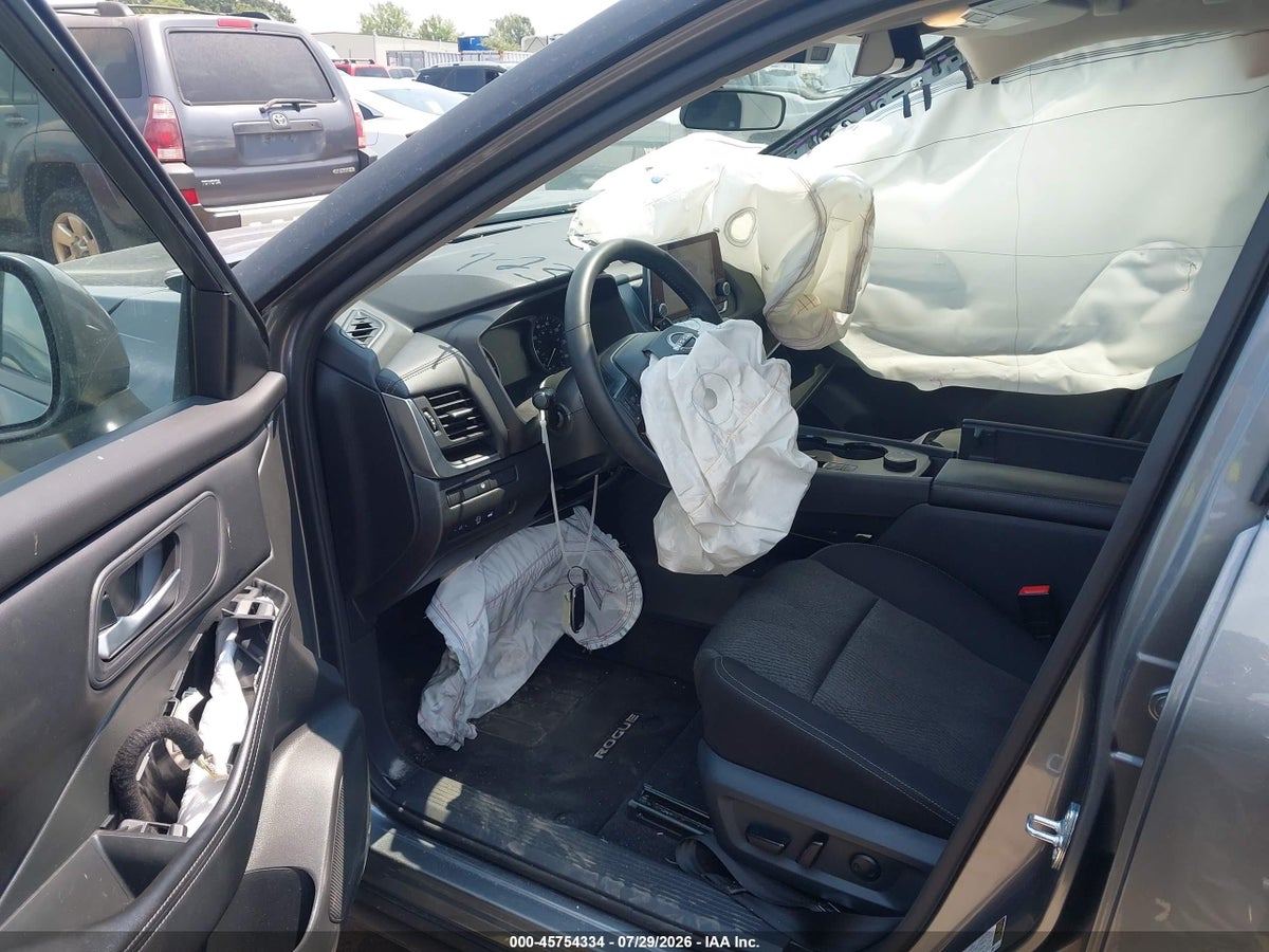 2026 NISSAN ROGUE SV — снимка 5