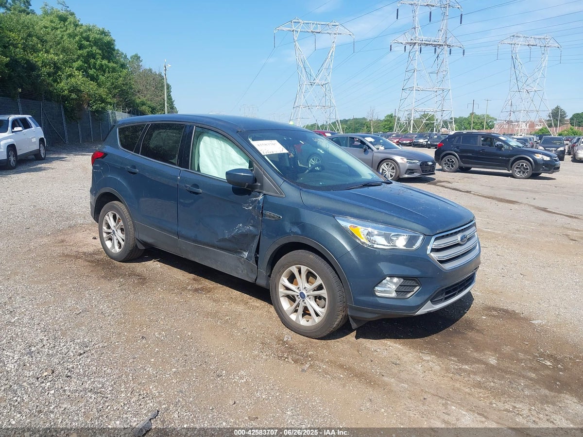 2019 FORD ESCAPE SE