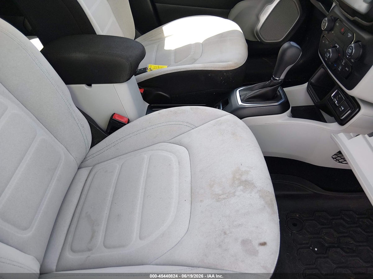 2018 JEEP RENEGADE LATITUDE FWD — снимка 5