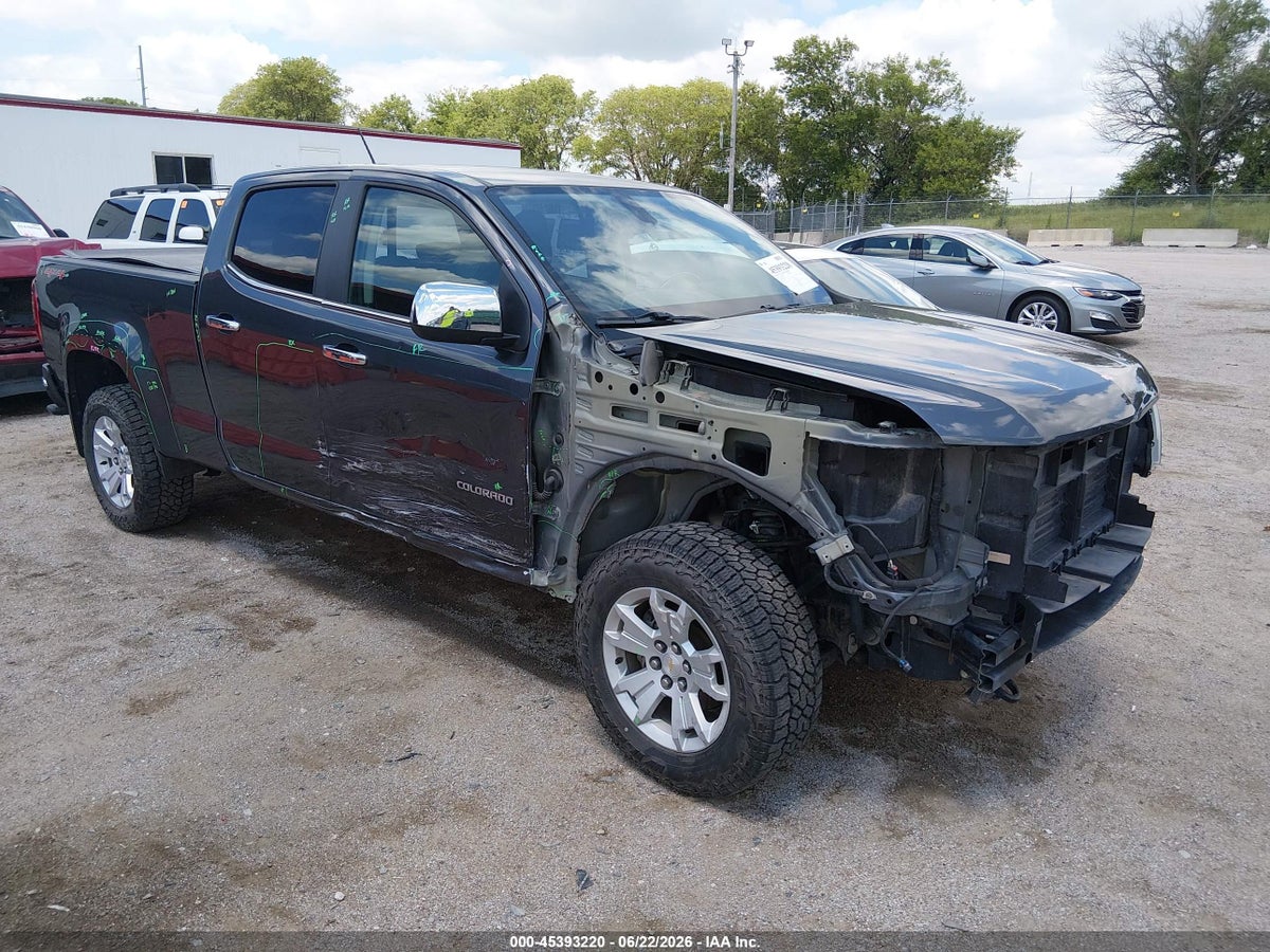 2017 CHEVROLET COLORADO LT
