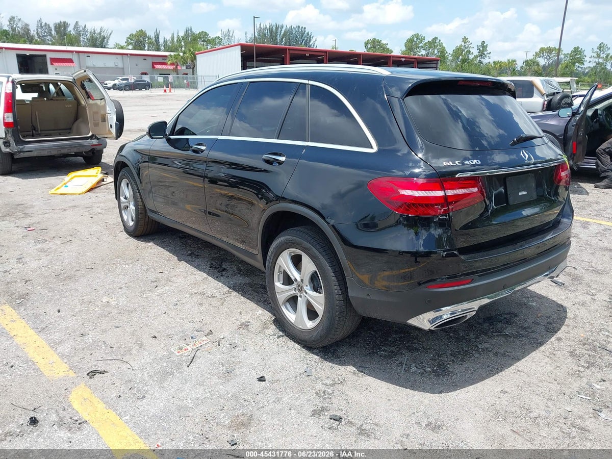 2018 MERCEDES-BENZ GLC 300 — снимка 3