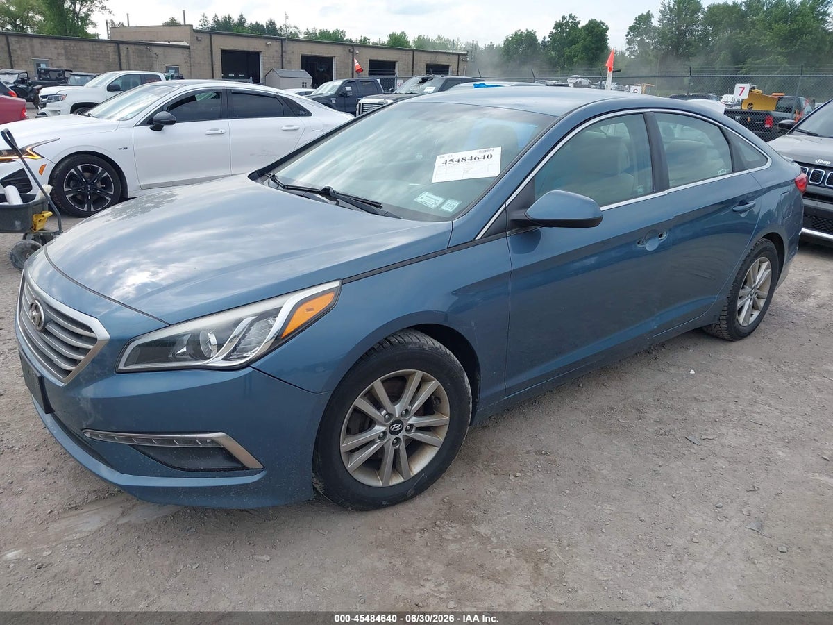 2015 HYUNDAI SONATA SE — снимка 2