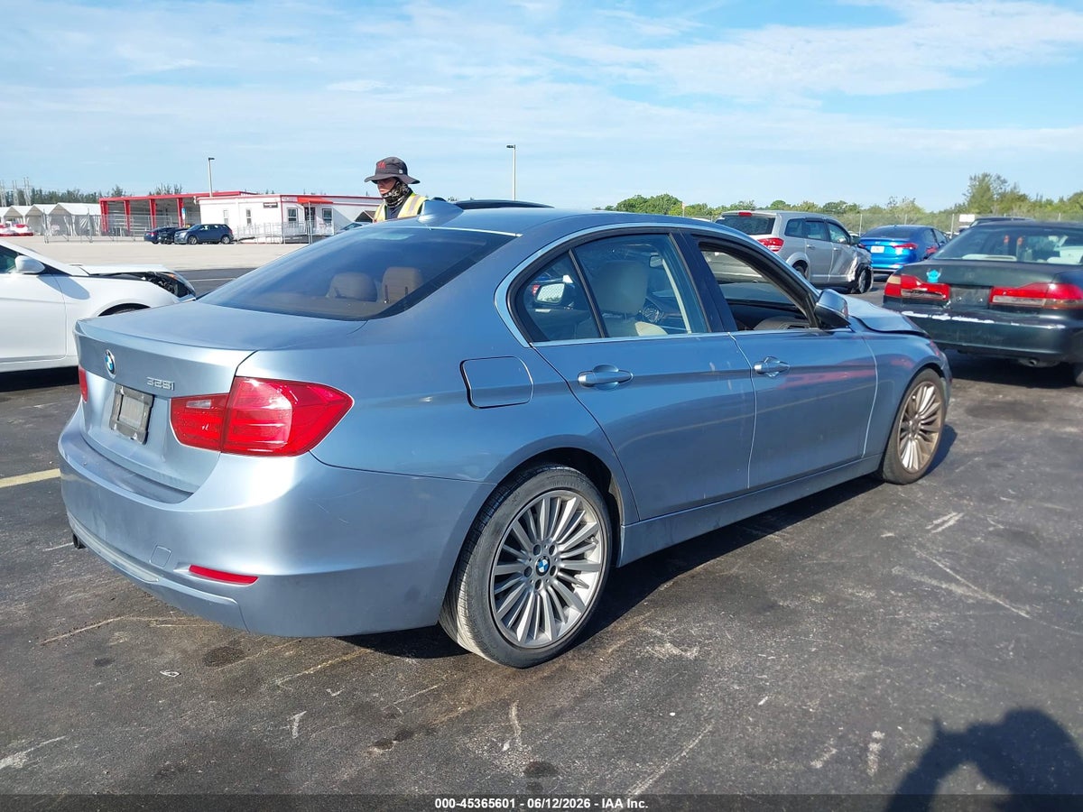 2012 BMW 328I — снимка 4