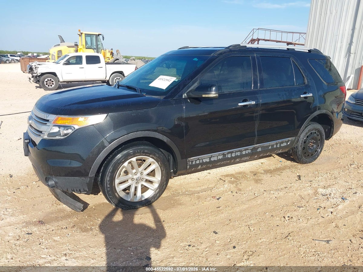 2011 FORD EXPLORER XLT — снимка 2