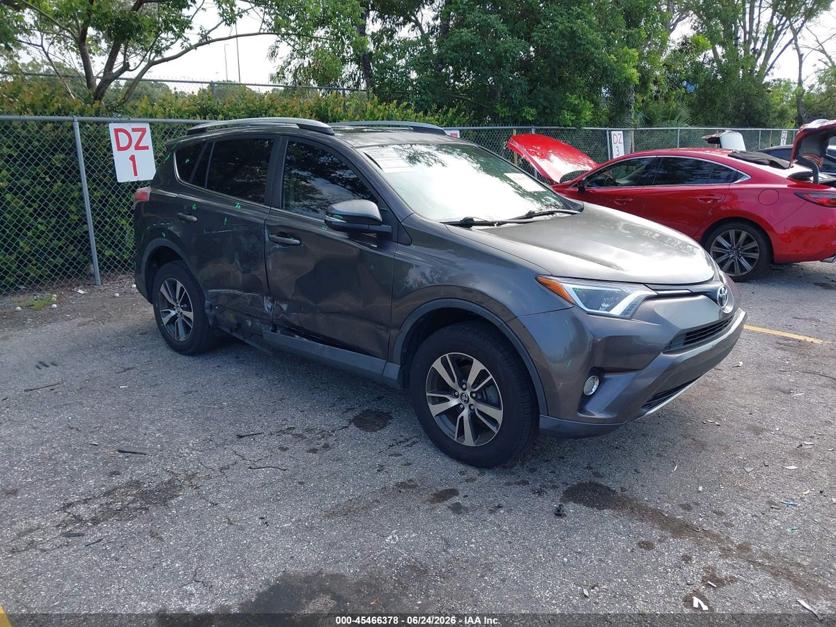 2016 TOYOTA RAV4 XLE