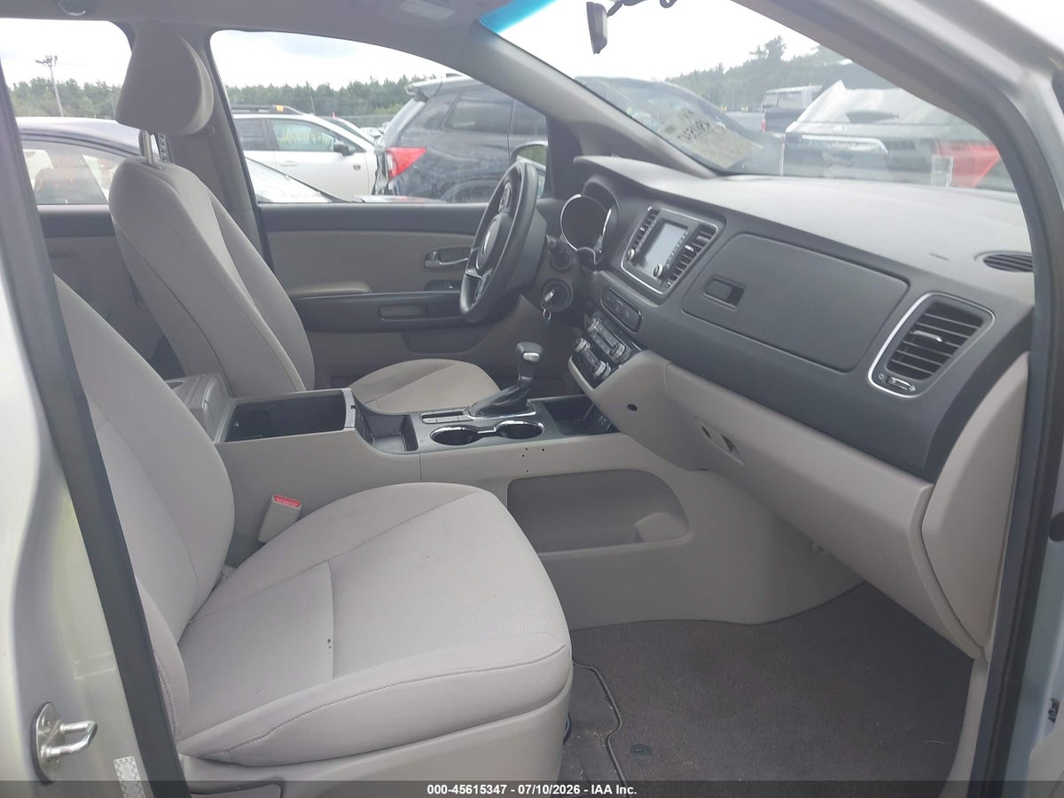 2019 KIA SEDONA L — снимка 5