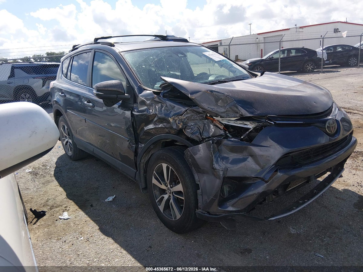 2018 TOYOTA RAV4 XLE