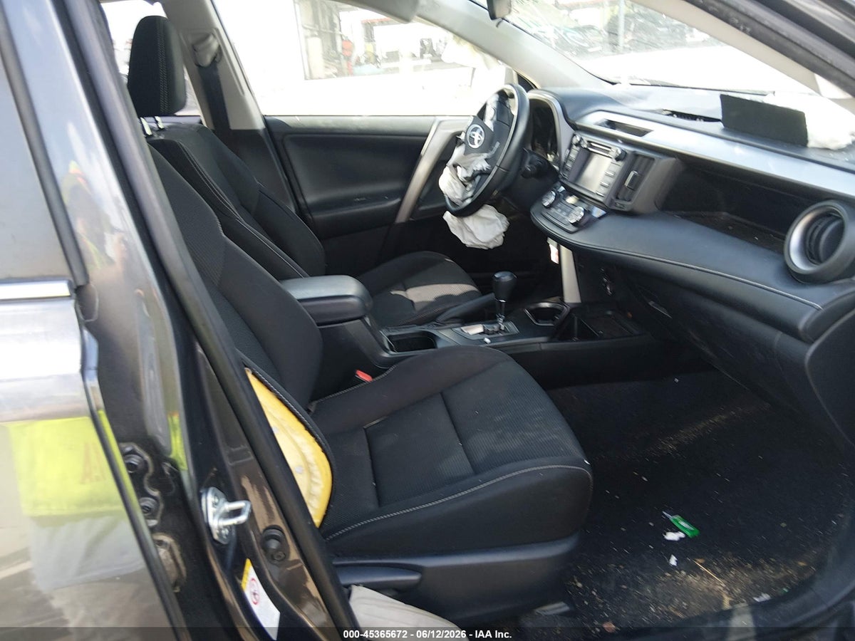2018 TOYOTA RAV4 XLE — снимка 5