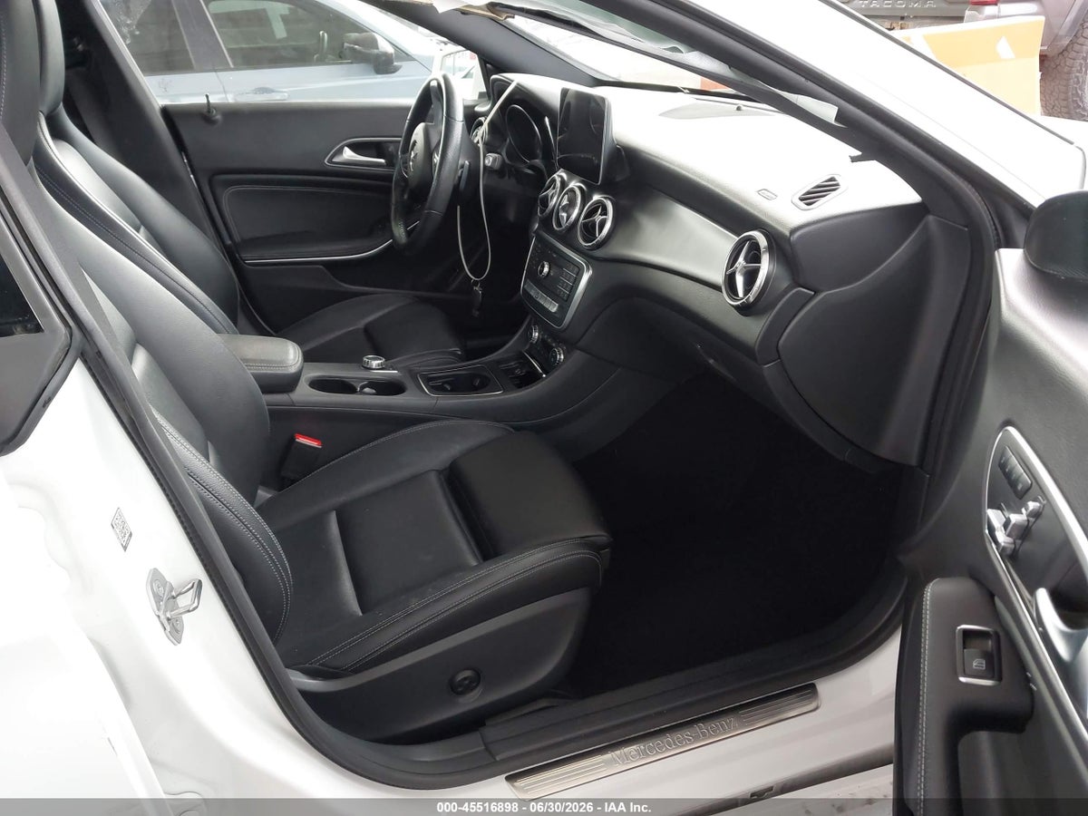 2019 MERCEDES-BENZ CLA 250 — снимка 5