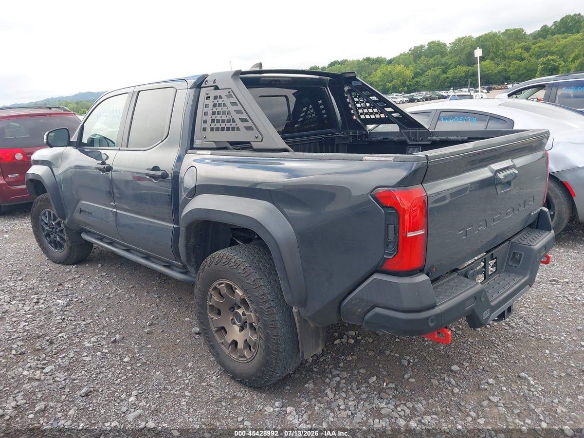2024 TOYOTA TACOMA HYBRID TRAILHUNTER 4WD — снимка 3