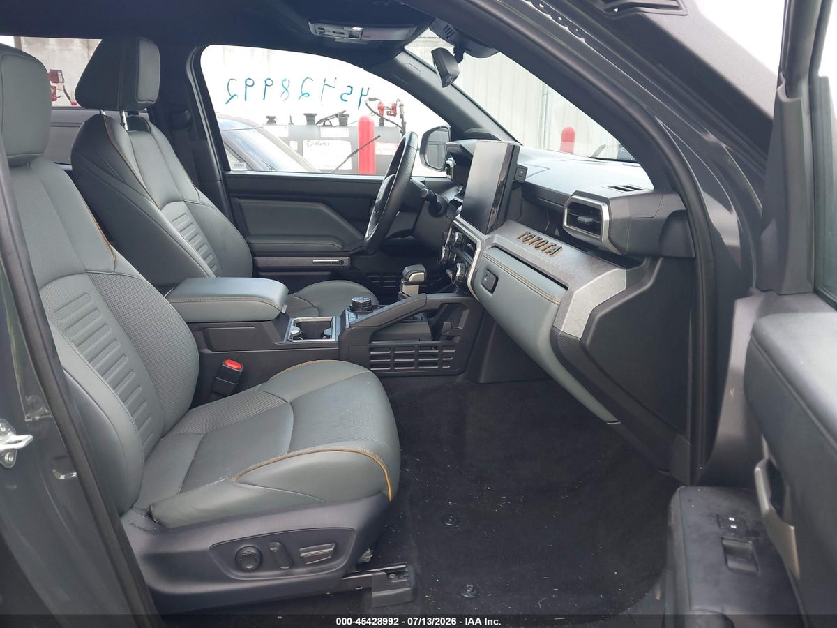 2024 TOYOTA TACOMA HYBRID TRAILHUNTER 4WD — снимка 5
