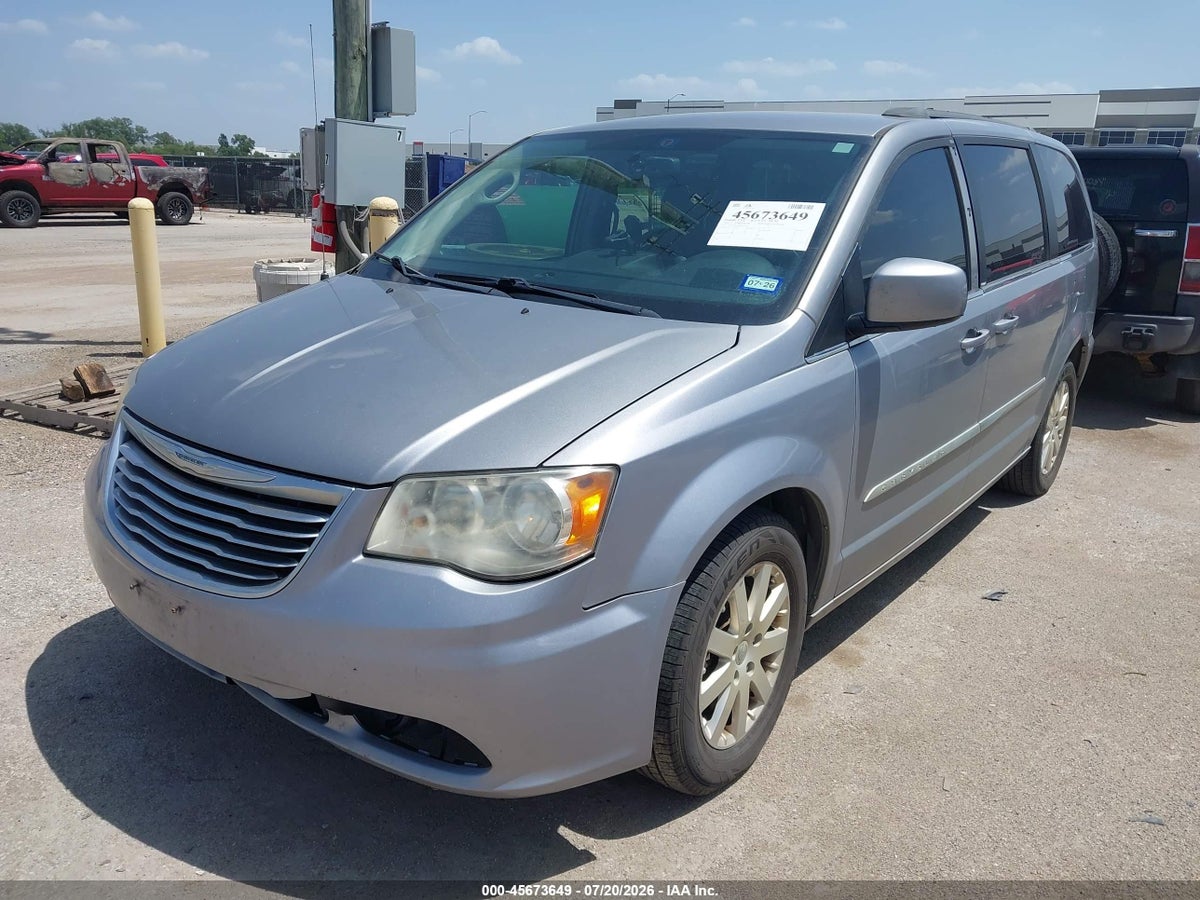 2014 CHRYSLER TOWN & COUNTRY TOURING — снимка 2