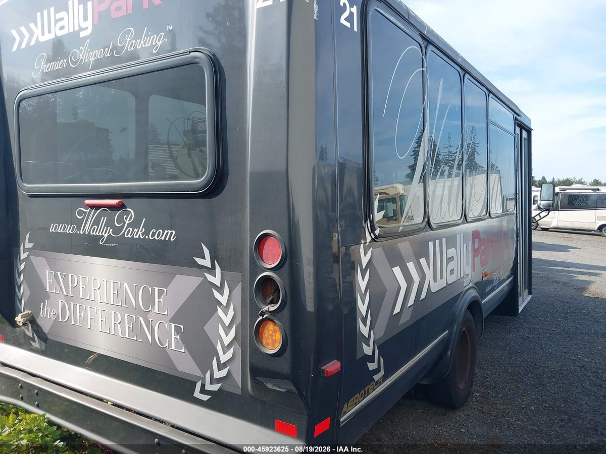 2013 FORD E-350 CUTAWAY — снимка 4